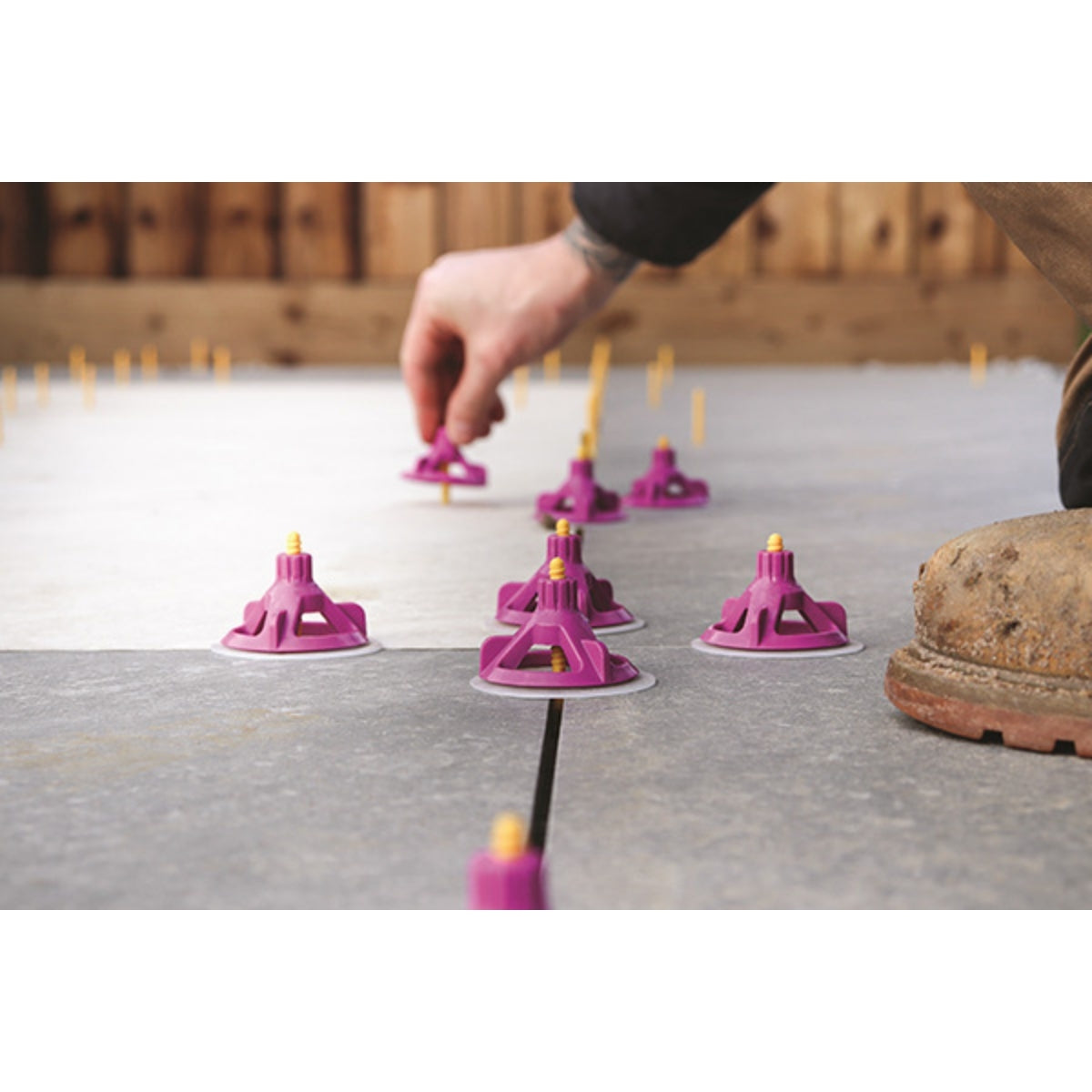 Azpects Outdoor Leveling System EASYTileAlign Leveling Caps