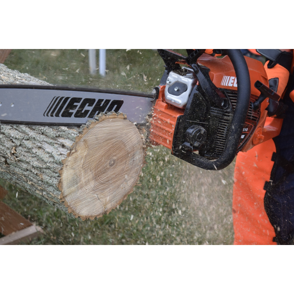 ECHO CS-3510 Rear-Handle Chainsaw Outdoor 2