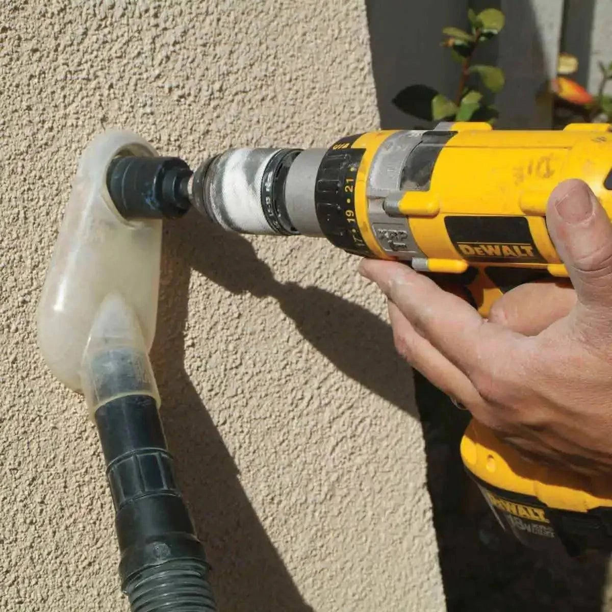 Diteq Dust Shroud In Use
