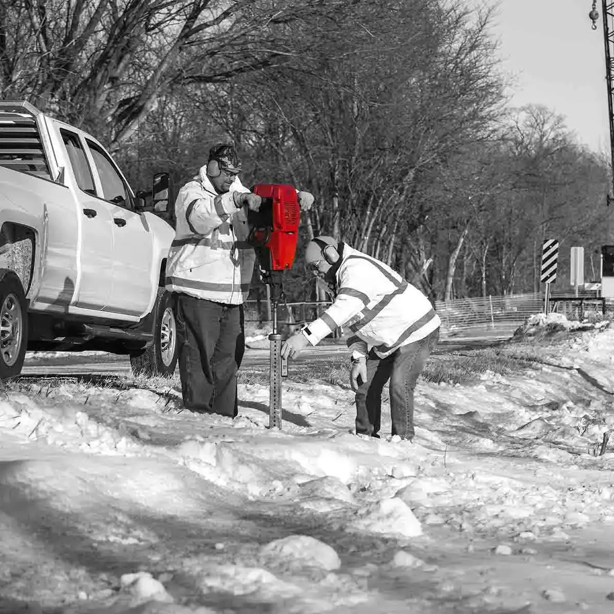 Operating 8318090040 Chicago Pneumatic Redhawk Drill