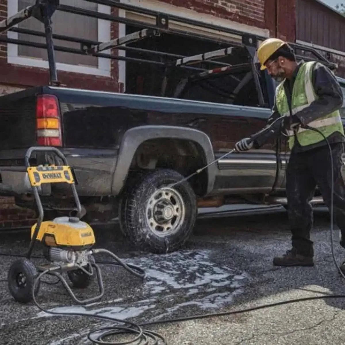 DeWalt AC 13 PSI Pressure Washer