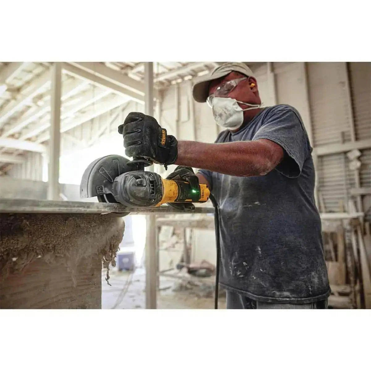 Cutting Marble Countertops Dewalt DWE43231VS Grinder