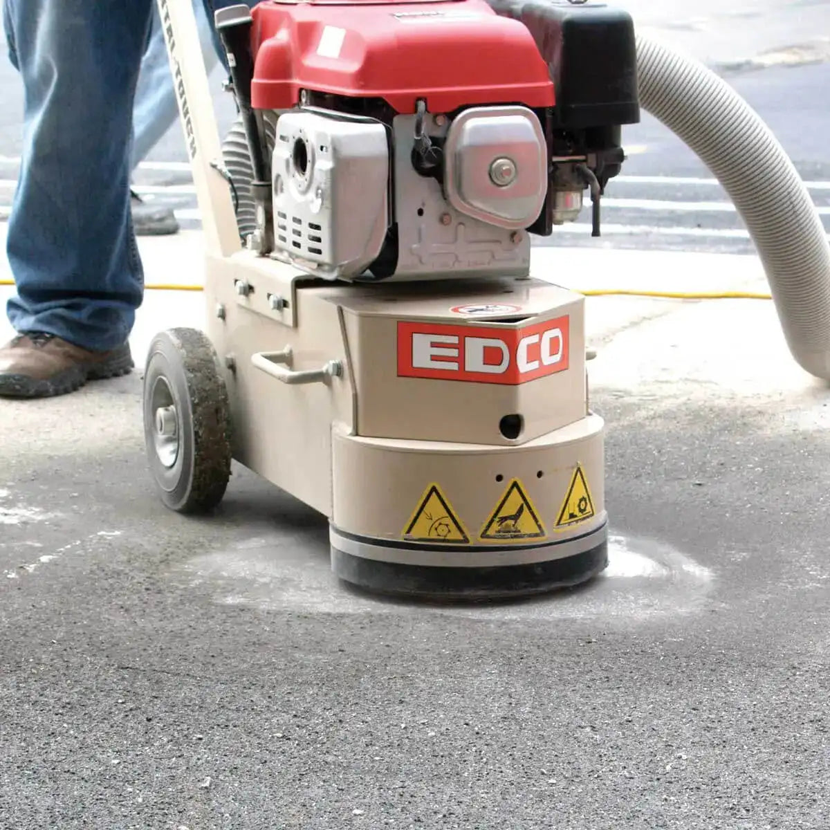 Edco Magna-Trap grinding concrete