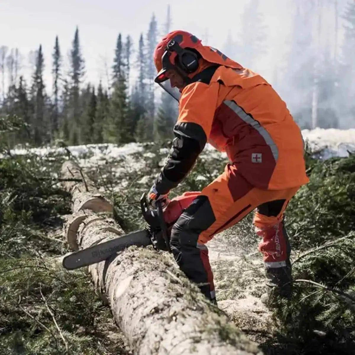 966733906 565 Chainsaw 20 inch