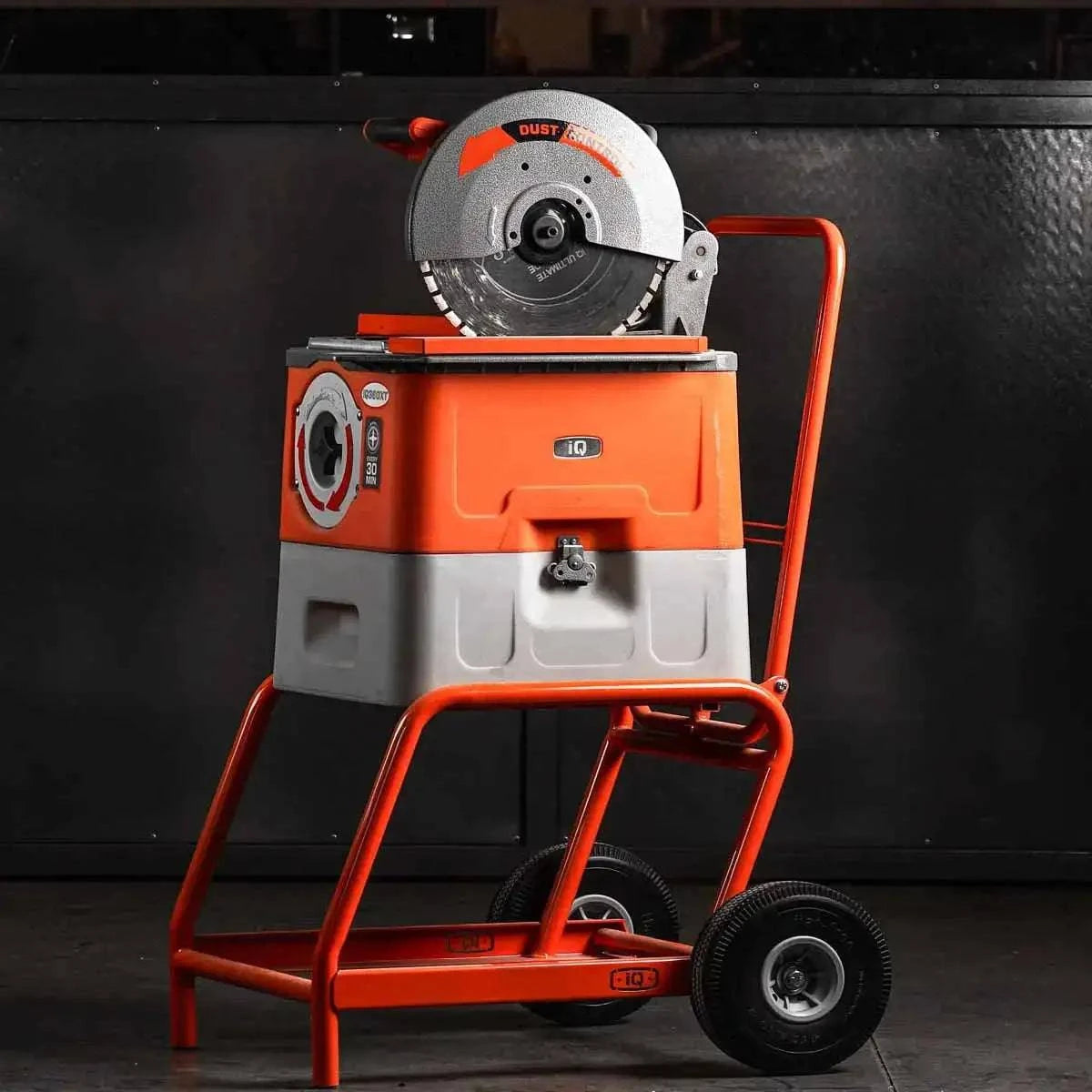 IQ Tools Dust Control with stand