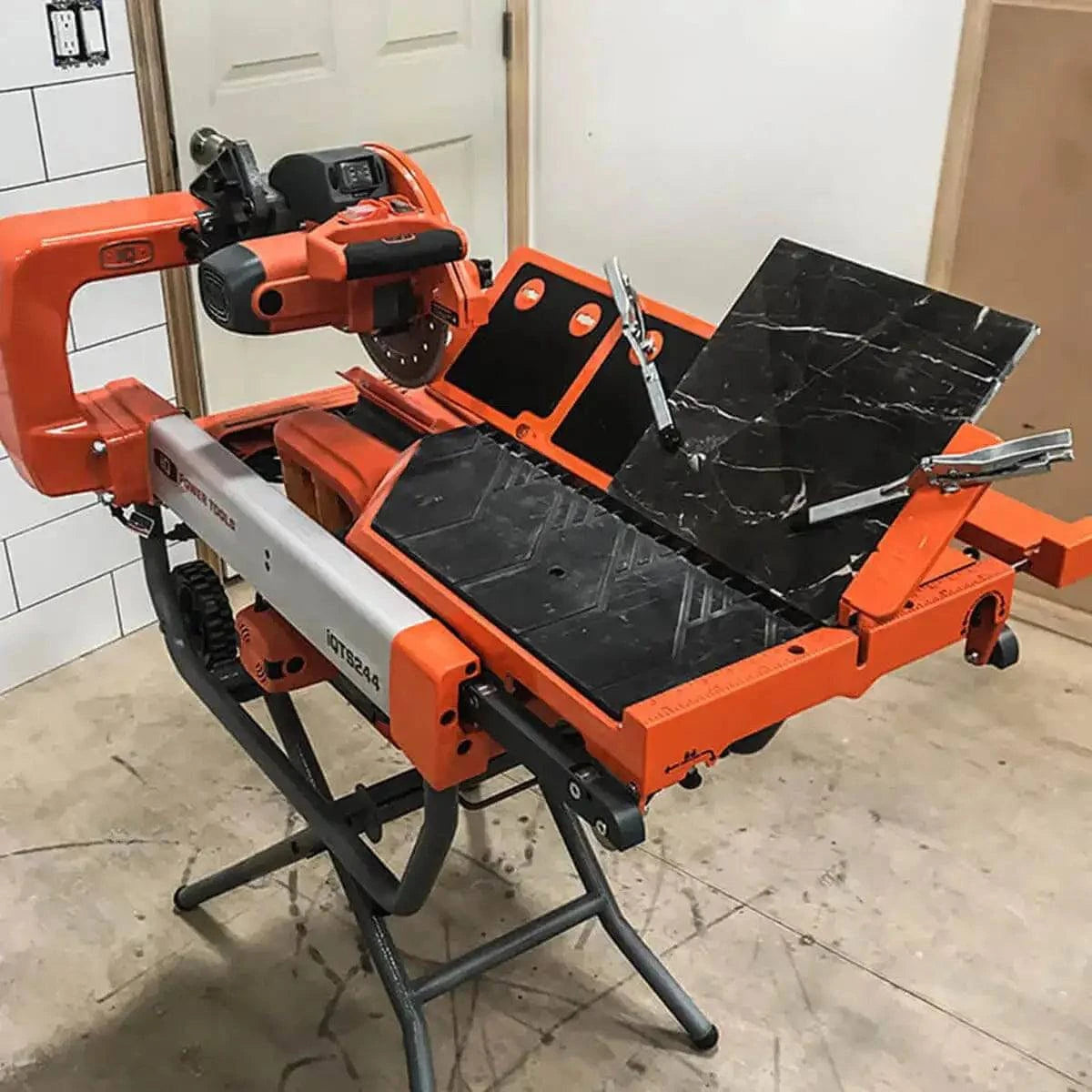 Making Miter Cuts with iQTS244 Dustless Tile Saw