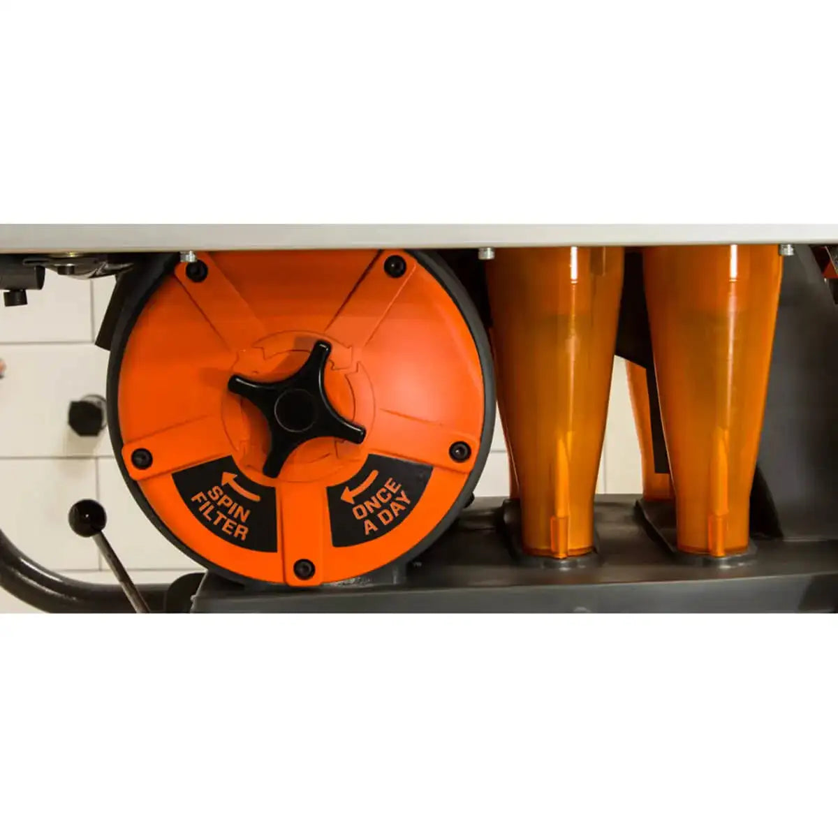 iQ Three-stage filtration system with Quick-Spin filter